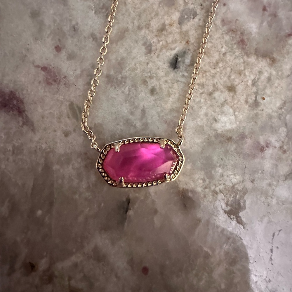 Kendra Scott Necklace